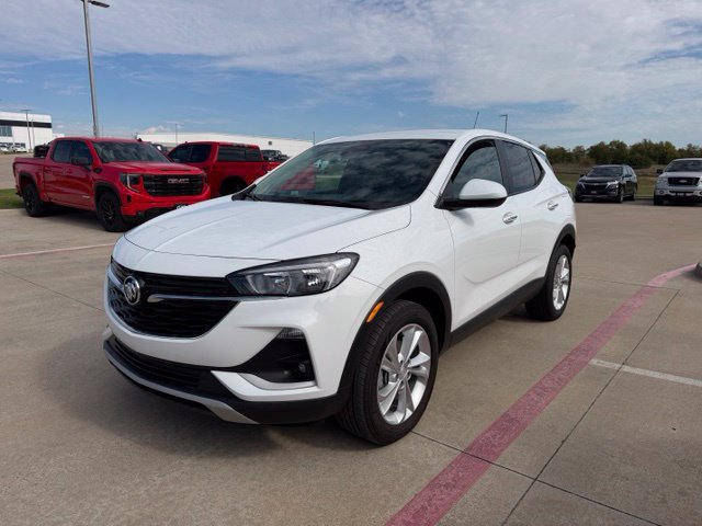 Used 2023 Buick Encore GX Preferred w/ Cold Weather Comfort Package AWD/4WD image 8