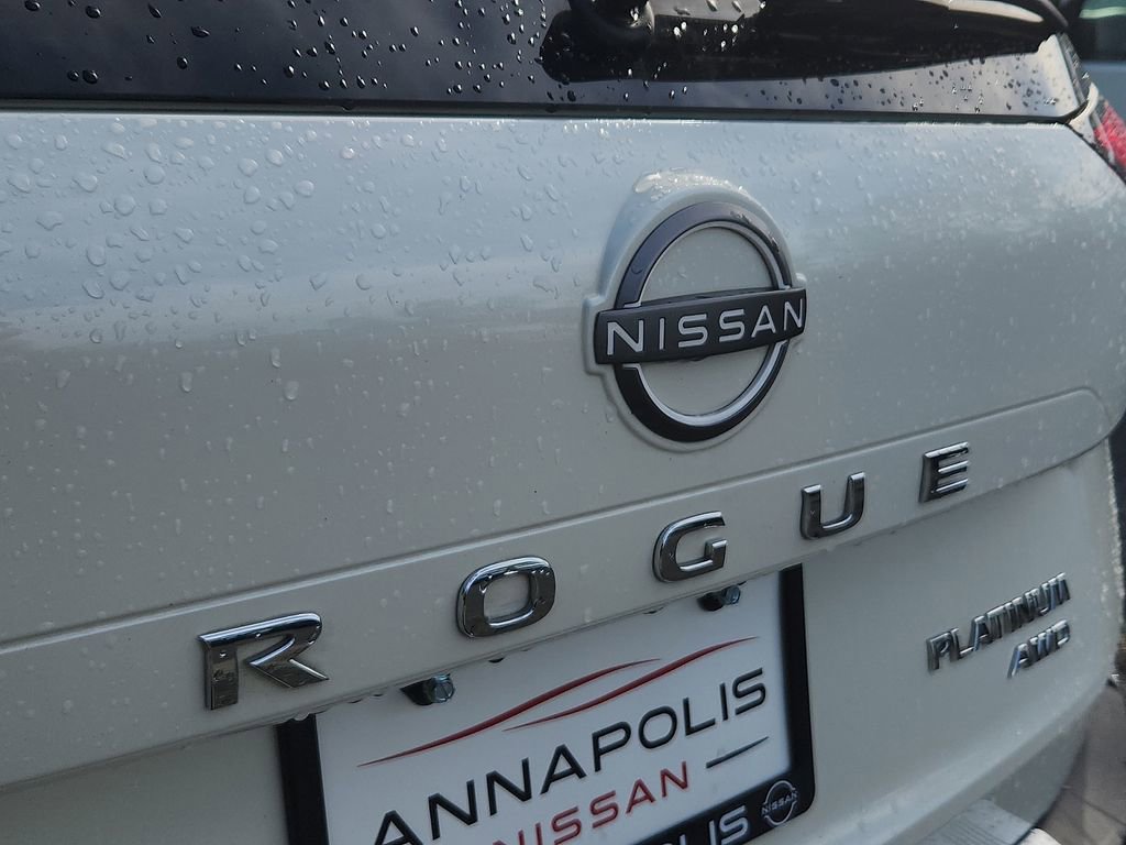 Certified 2023 Nissan Rogue Platinum w/ Platinum Premium Package AWD/4WD image 33