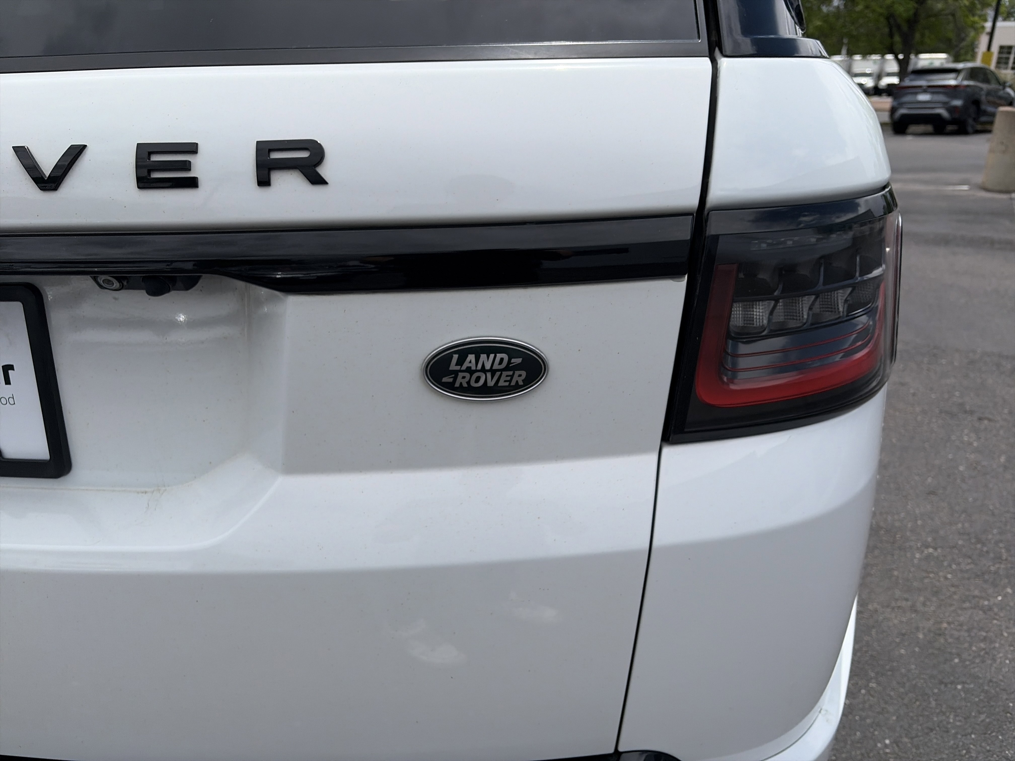 Used 2019 Land Rover Range Rover Sport HST AWD/4WD image 23