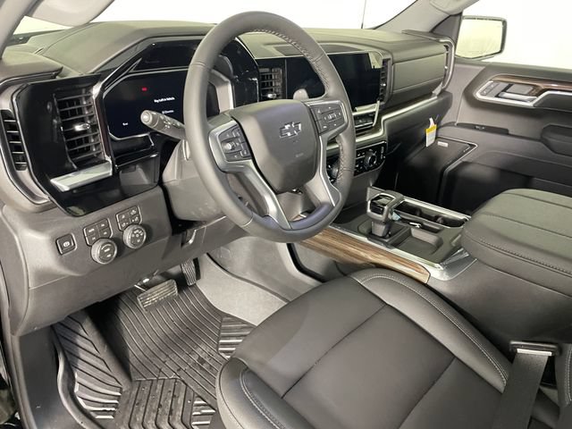 New 2026 Chevrolet Silverado 1500 RST w/ RST All Star Premium Package AWD/4WD image 3