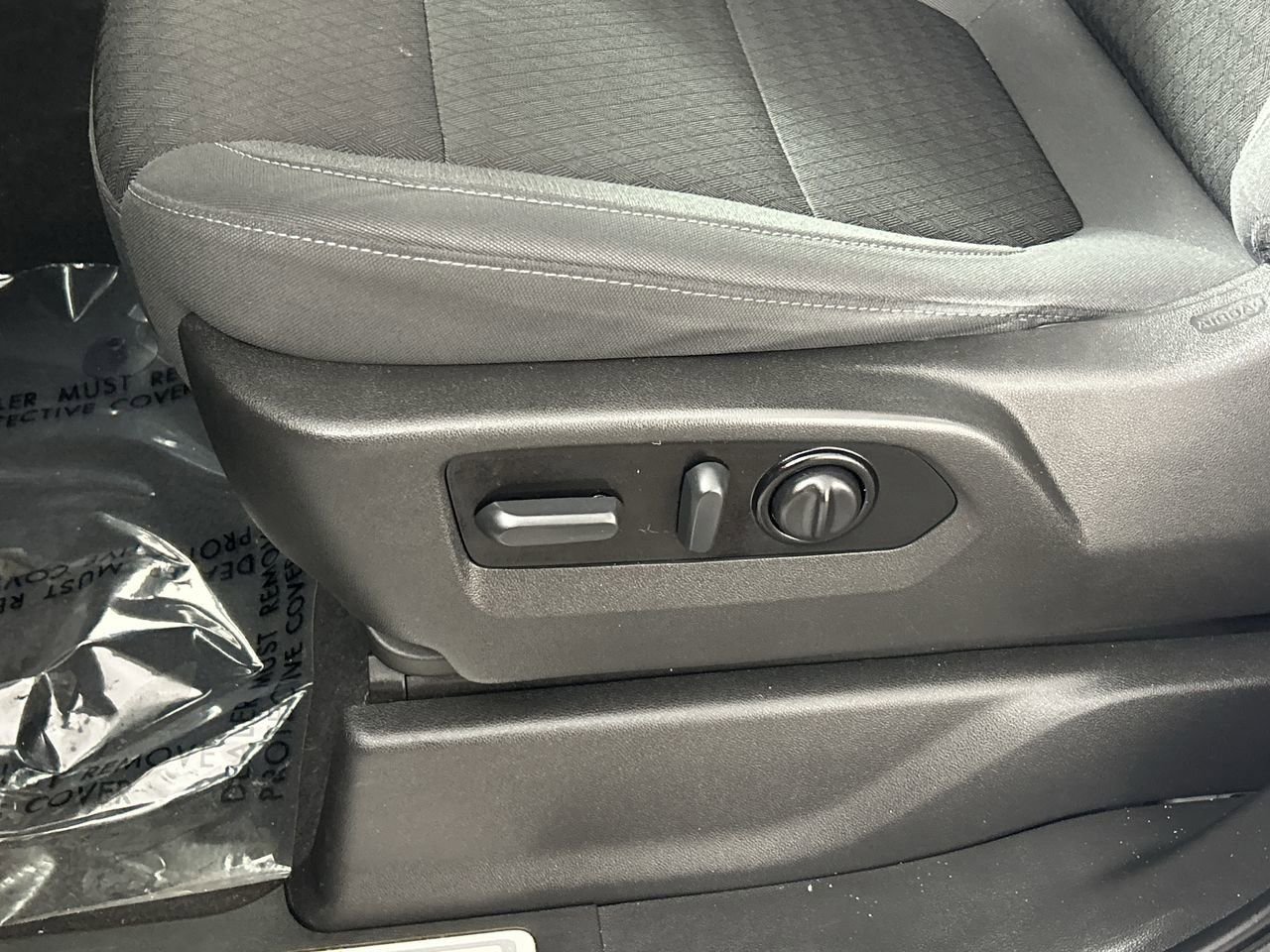 Used 2022 Chevrolet Silverado 1500 LT RWD image 20