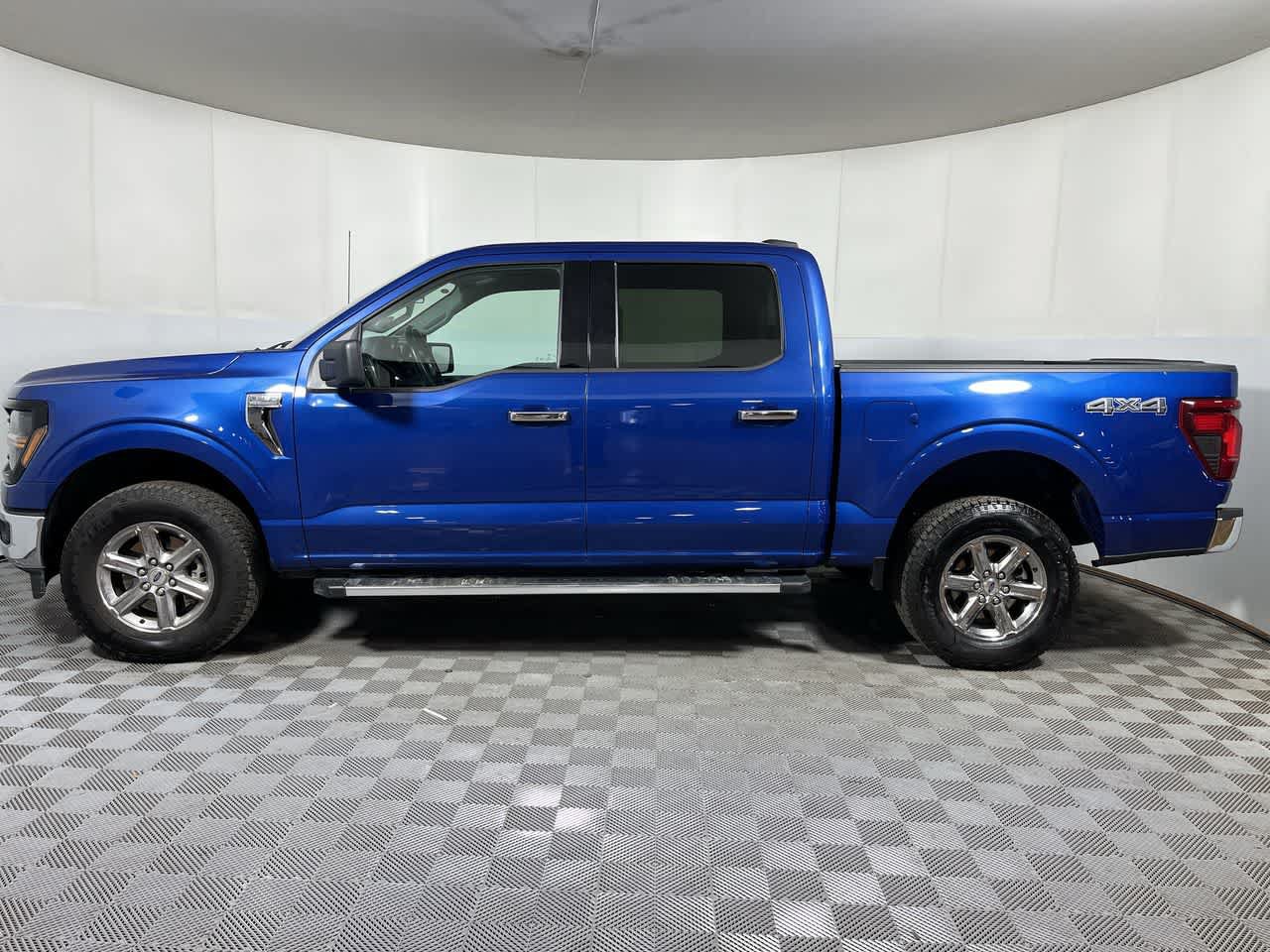 Used 2025 Ford F150 XLT w/ Equipment Group 301A Standard AWD/4WD image 5