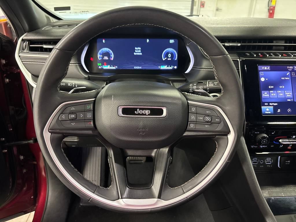 Used 2023 Jeep Grand Cherokee Altitude image 27