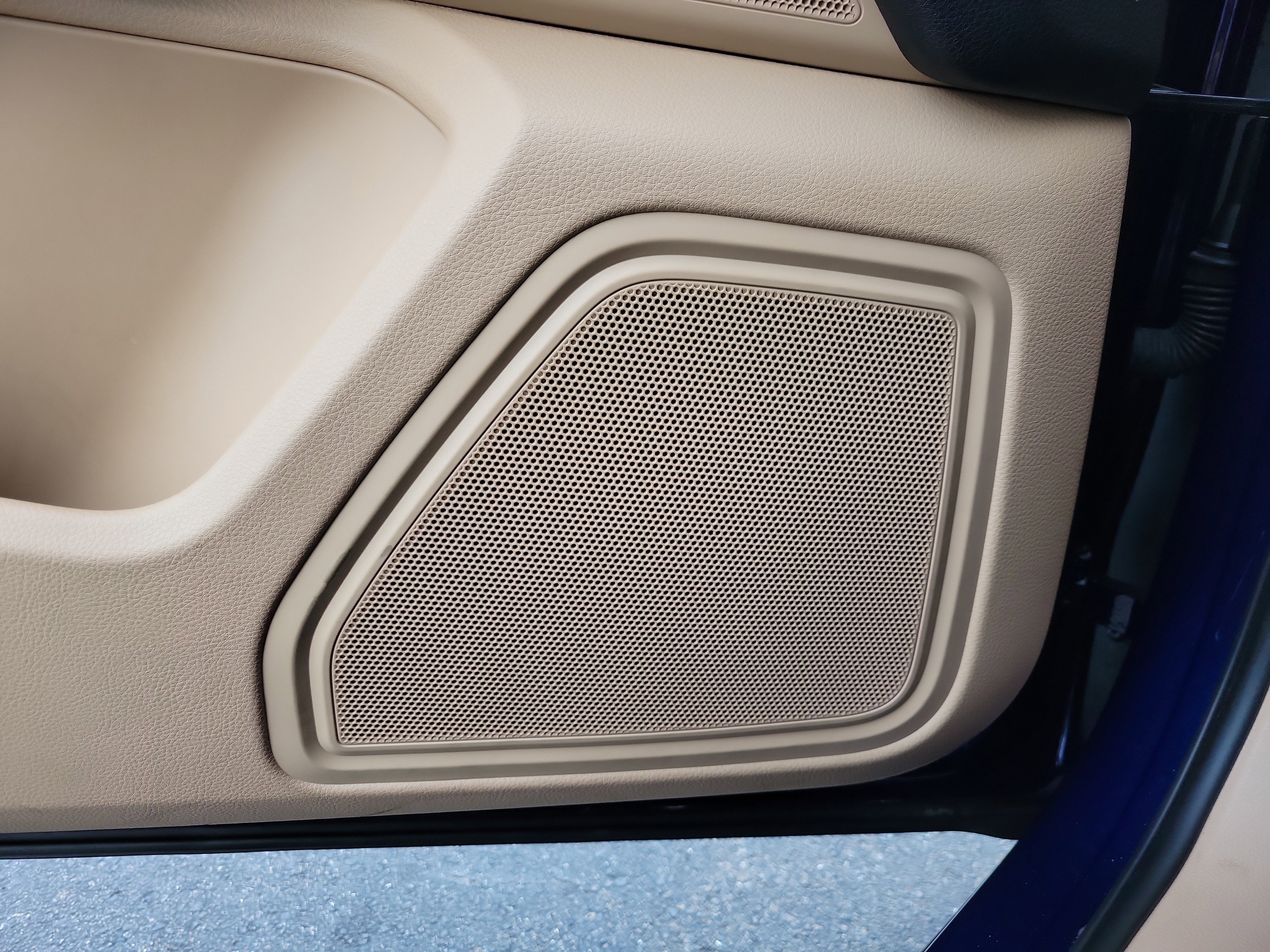 Used 2024 Porsche Macan image 19