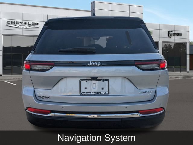 Used 2025 Jeep Grand Cherokee Limited image 5