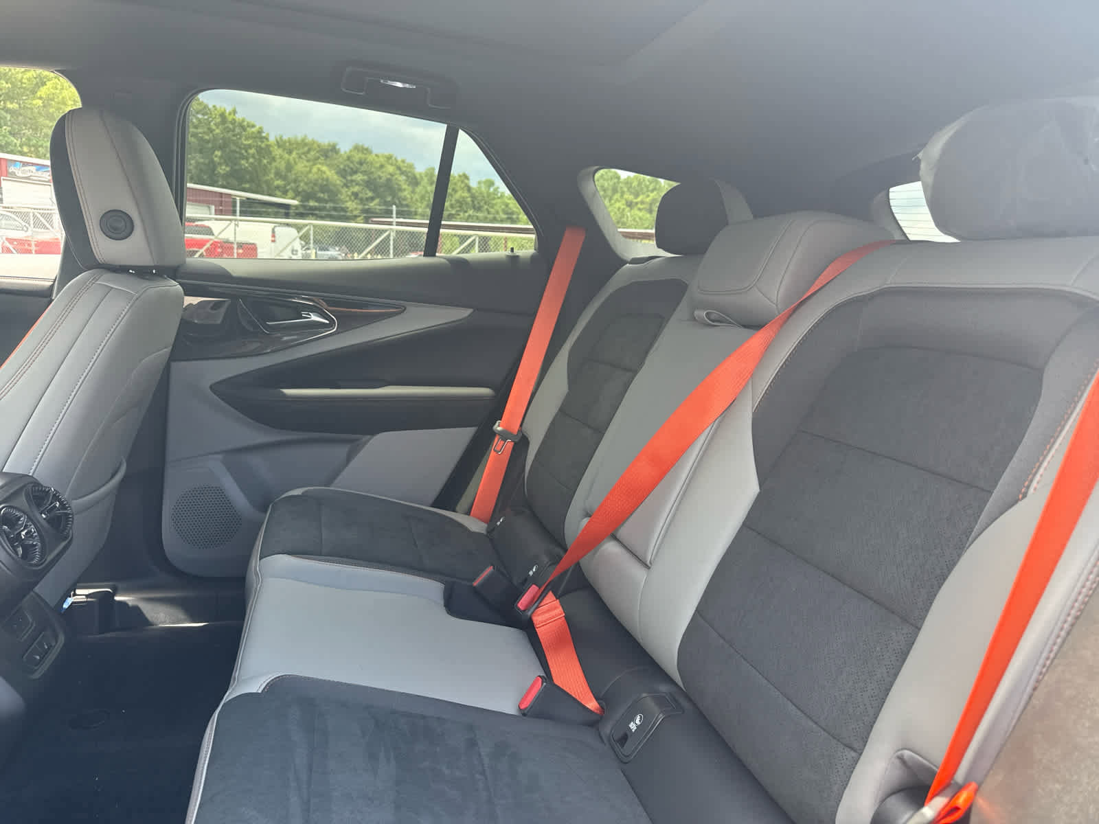 New 2025 Chevrolet Blazer EV SS w/ Performance Package AWD/4WD image 15