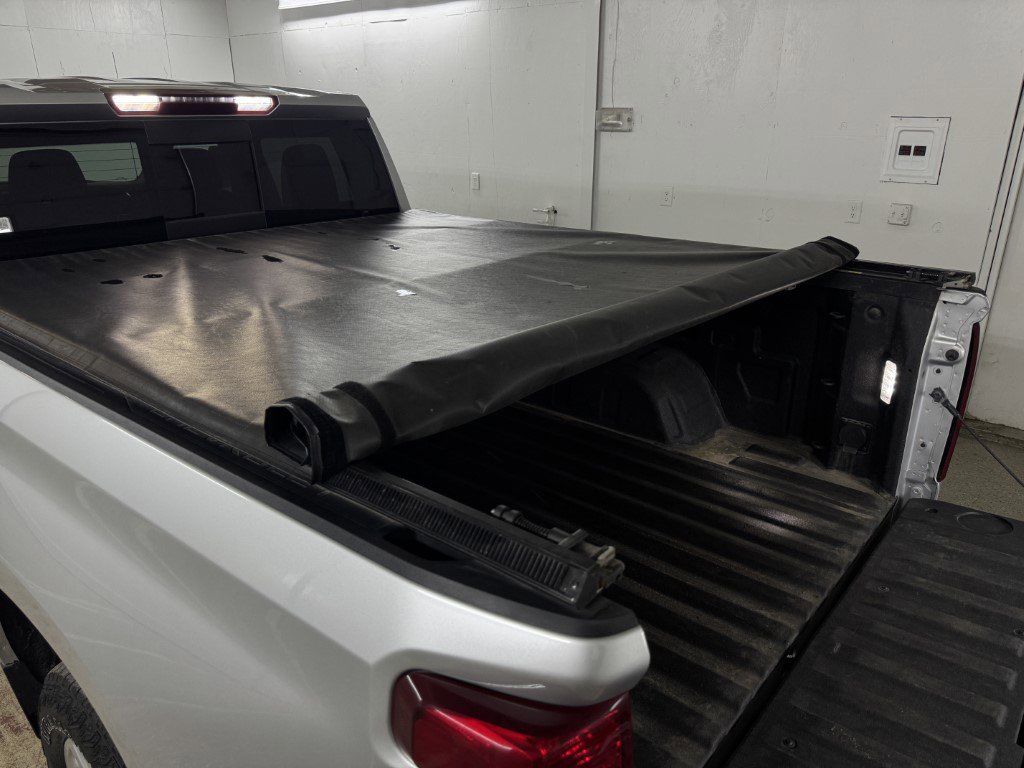 Used 2022 Chevrolet Silverado 1500 LT image 54