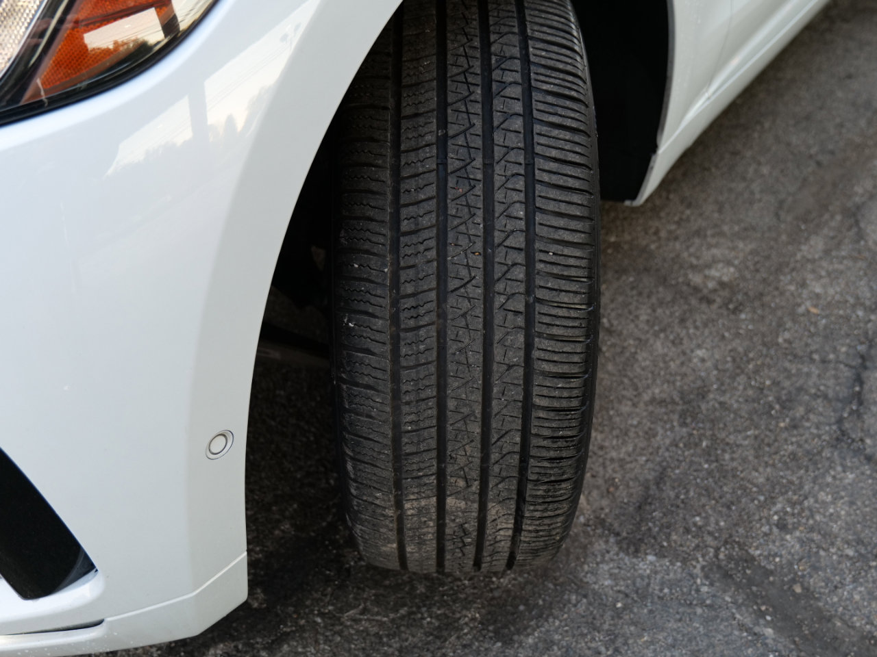 Used 2019 Jaguar F-PACE S image 88