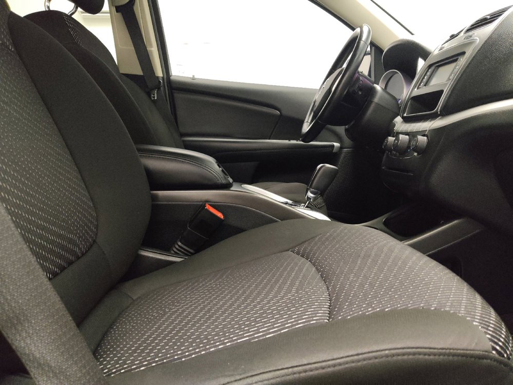 Used 2020 Dodge Journey SE w/ SE Popular Equipment Group FWD image 21