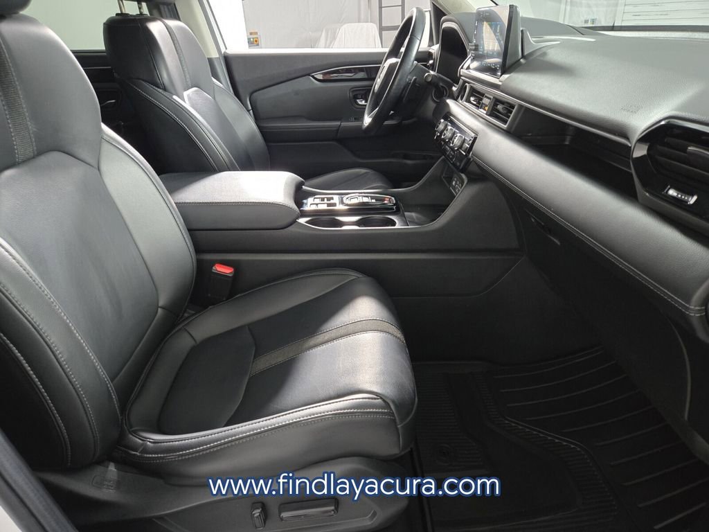 Used 2024 Honda Pilot EX-L image 17