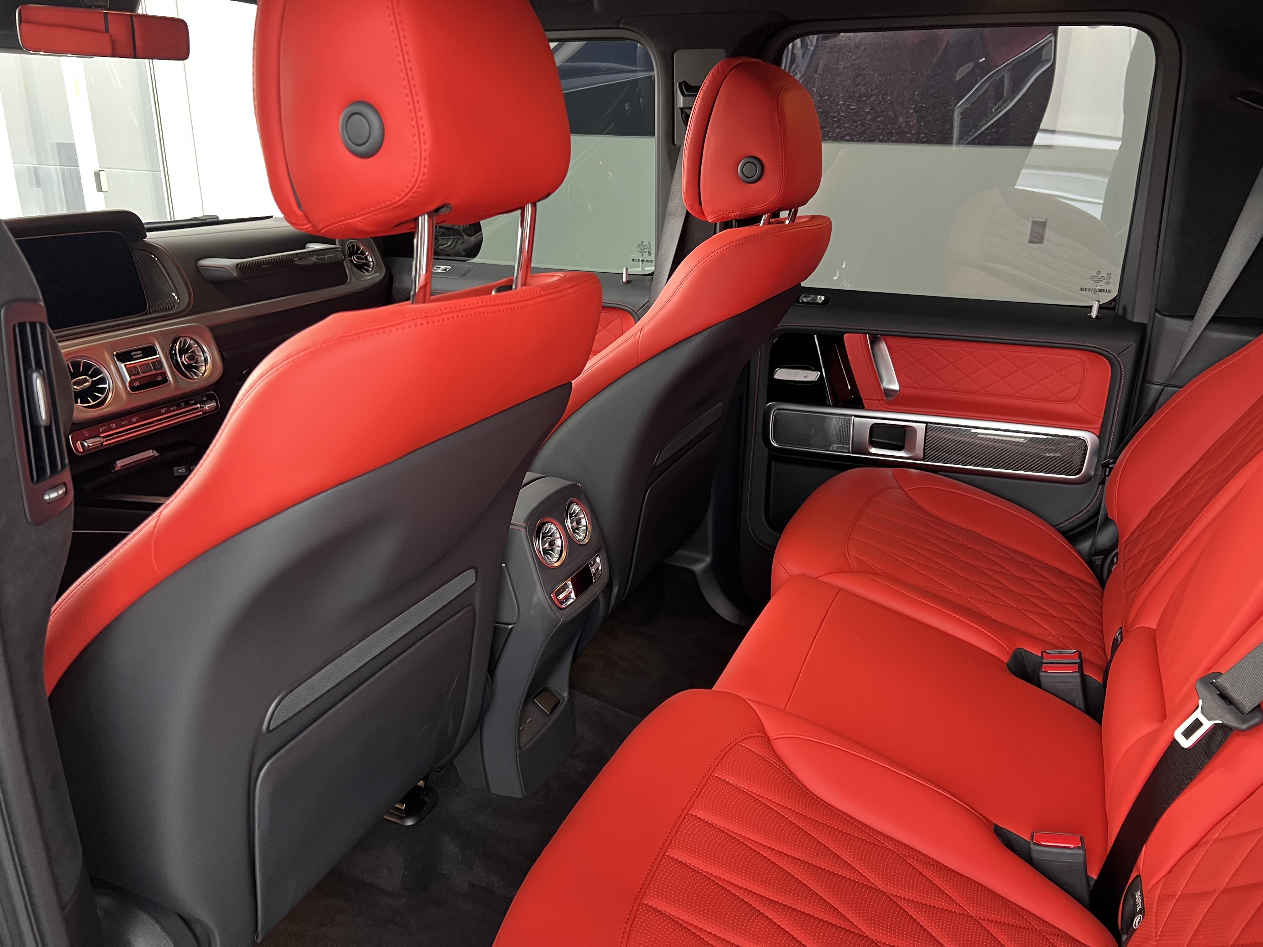 Used 2025 Mercedes-Benz G 63 AMG 4MATIC image 19