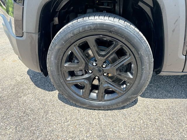 Used 2018 Jeep Renegade Altitude AWD/4WD image 10