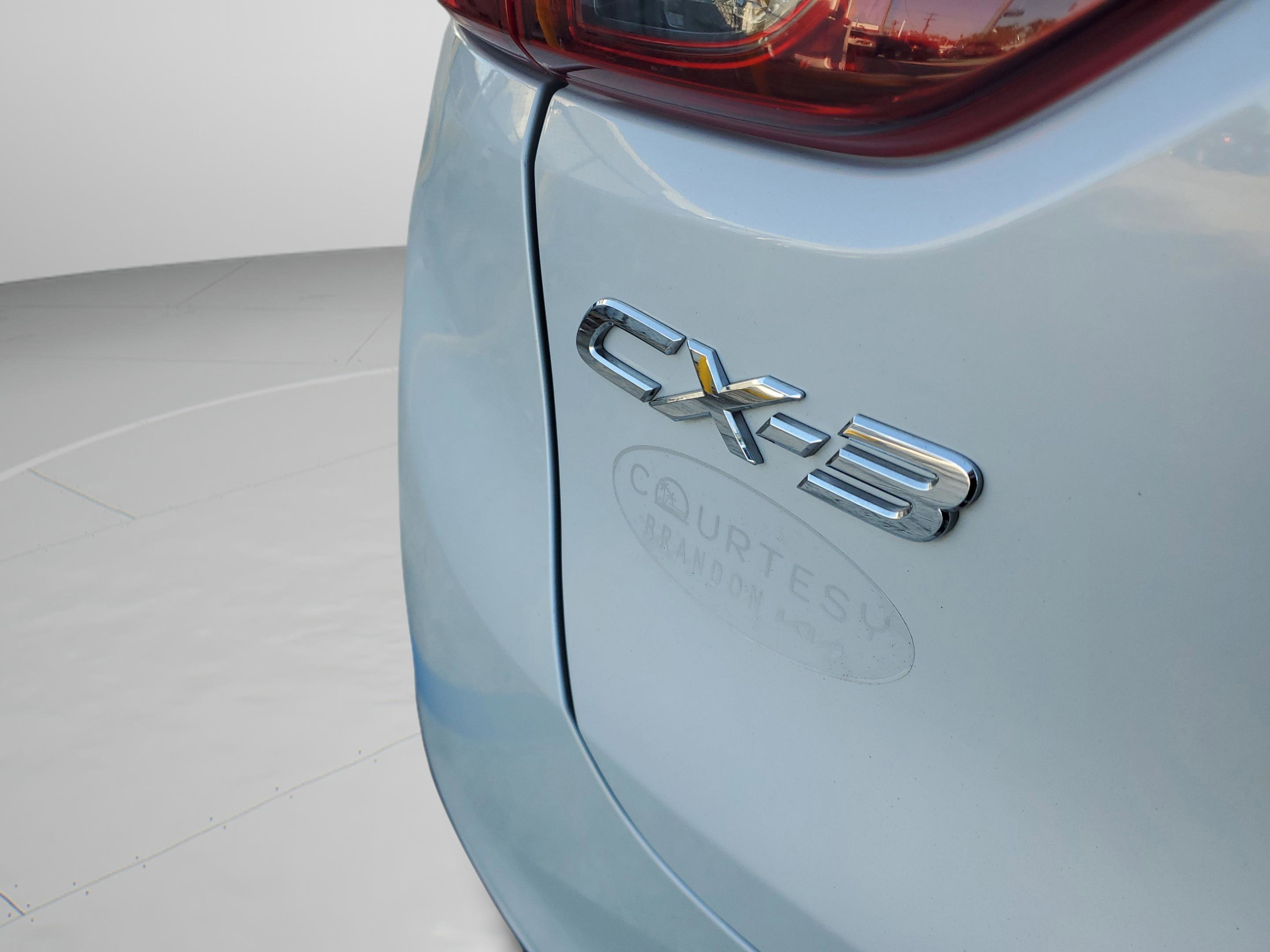 Used 2017 MAZDA CX-3 Sport image 9