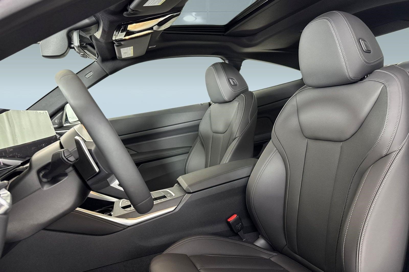 New 2027 BMW 430i Coupe w/ M Sport Package RWD image 5