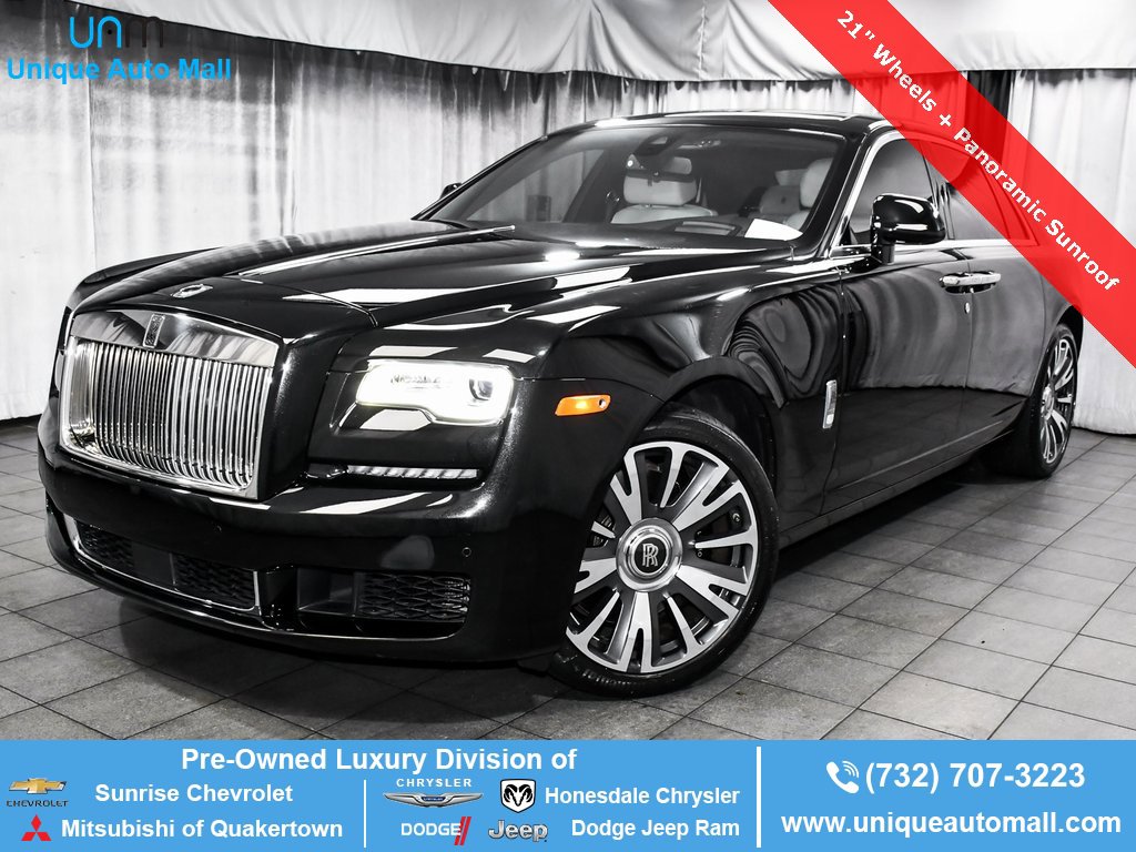 Used 2018 Rolls-Royce Ghost image 1