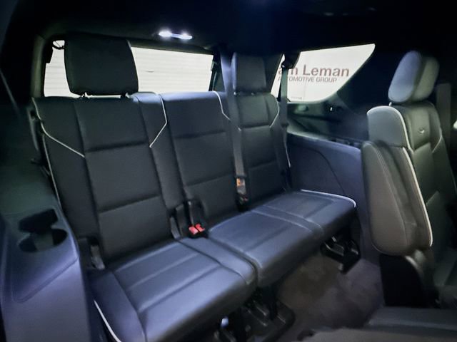 Used 2022 Cadillac Escalade Premium Luxury image 30