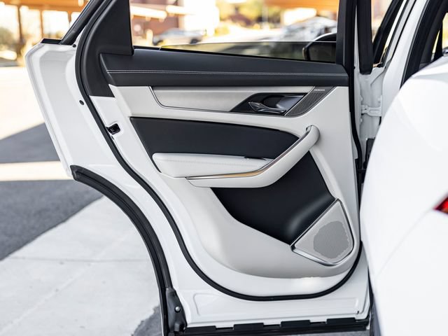 Certified 2025 Jaguar F-PACE R-Dynamic S AWD/4WD image 20