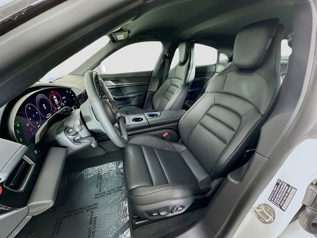 New 2025 Porsche Taycan 4S image 5