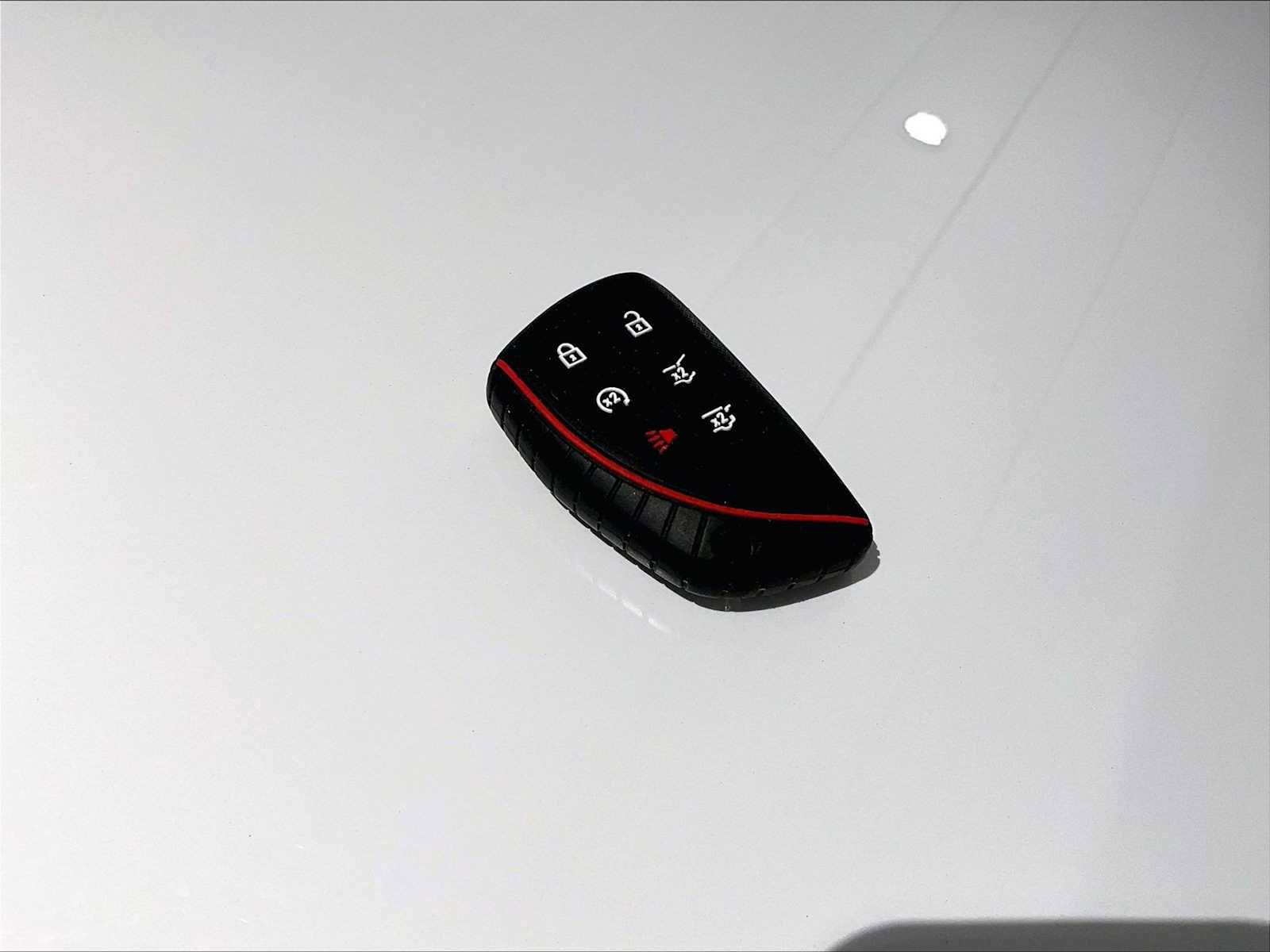 Used 2024 Chevrolet Suburban Z71 image 36