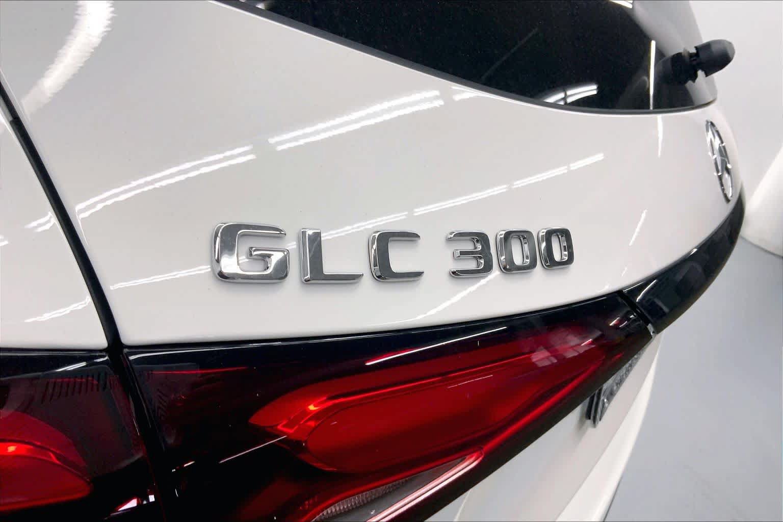New 2027 Mercedes-Benz GLC 300 image 15