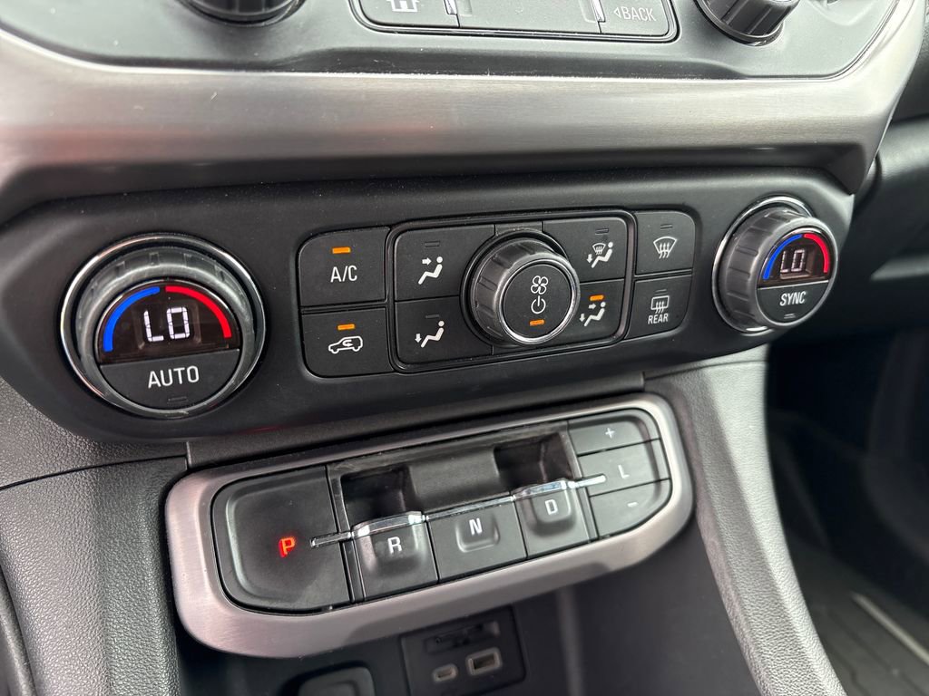 Used 2021 GMC Acadia AT4 w/ Trailering Package AWD/4WD image 24