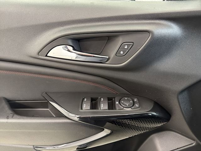 New 2026 Chevrolet Trax RS w/ Sunroof Package image 21