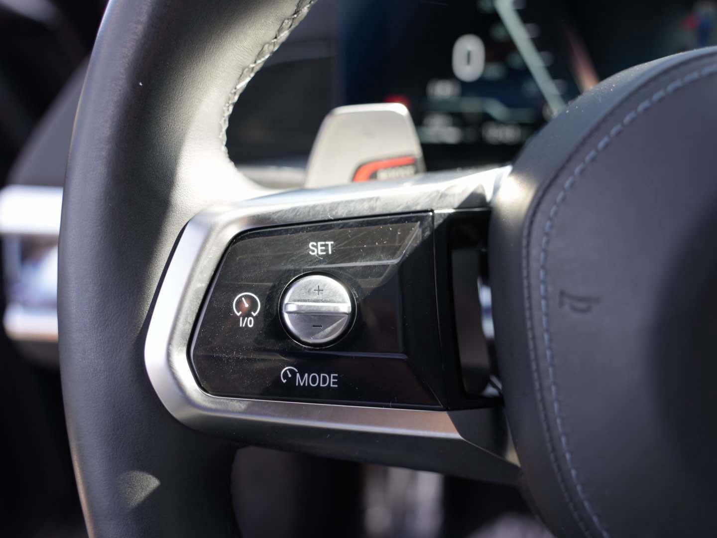 Certified 2023 BMW 740i 740i Sedan RWD w/ Parking Assistance Package image 17