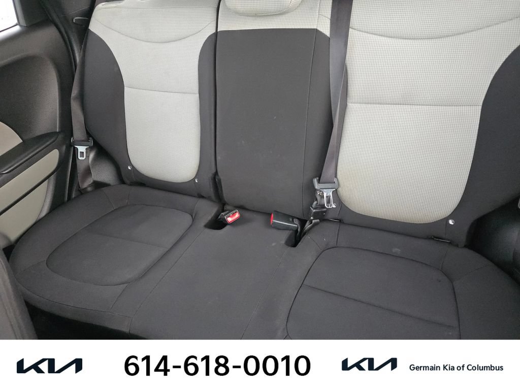 Used 2015 Kia Soul FWD image 18