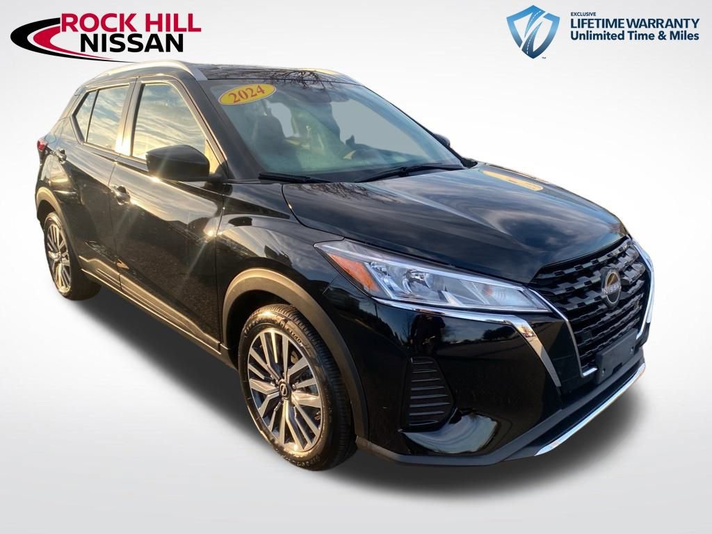 Used 2024 Nissan Kicks SV image 1