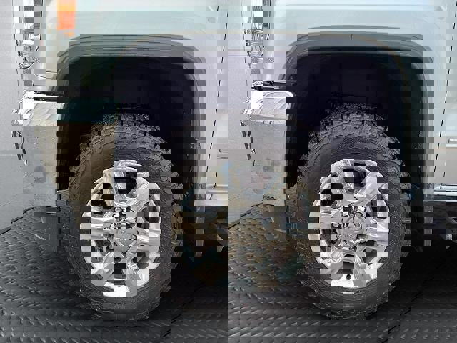 Used 2018 GMC Sierra 2500 SLT image 10