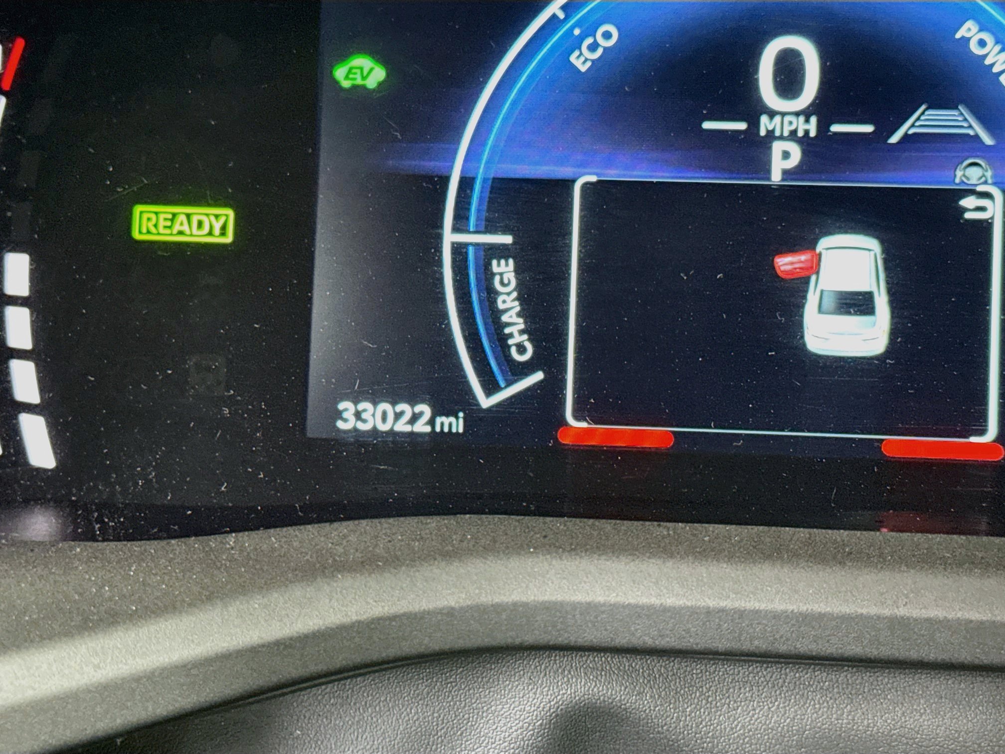 Used 2025 Toyota Camry SE FWD image 19