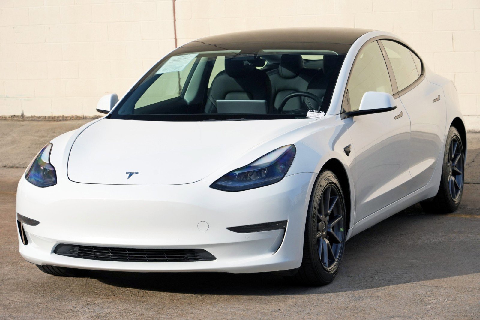 Used 2021 Tesla Model 3 Standard Range Plus RWD image 46