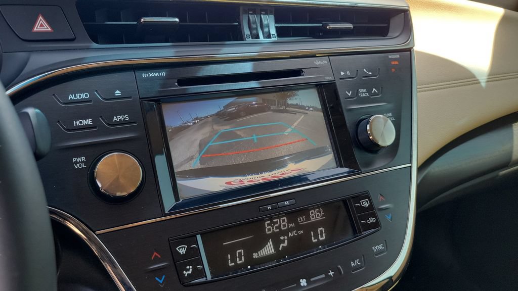 Used 2017 Toyota Avalon XLE Plus w/ Carpet Mat Package FWD image 13