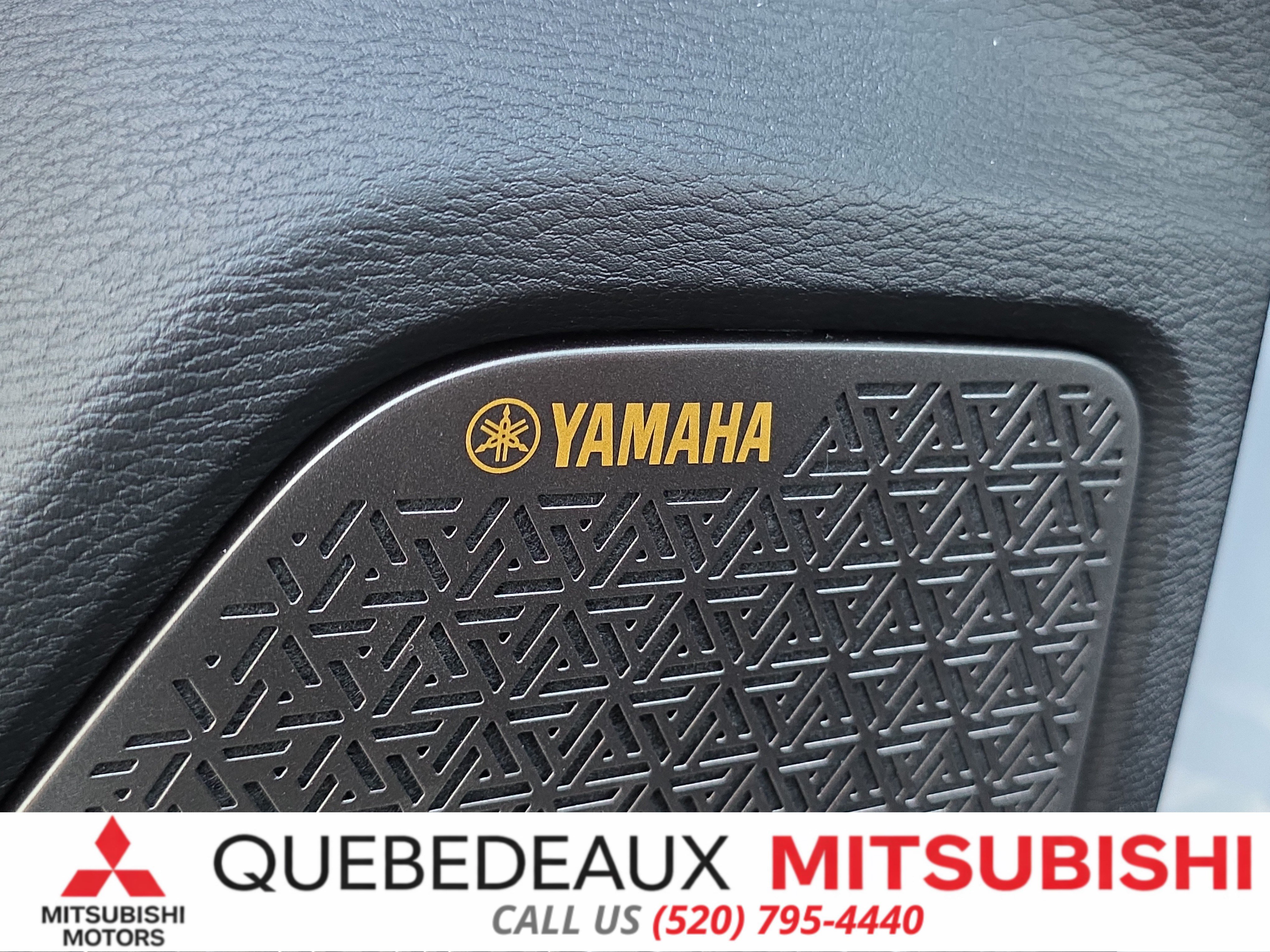 New 2026 Mitsubishi Outlander SEL FWD image 12