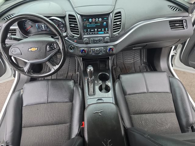 Used 2020 Chevrolet Impala LT FWD image 12