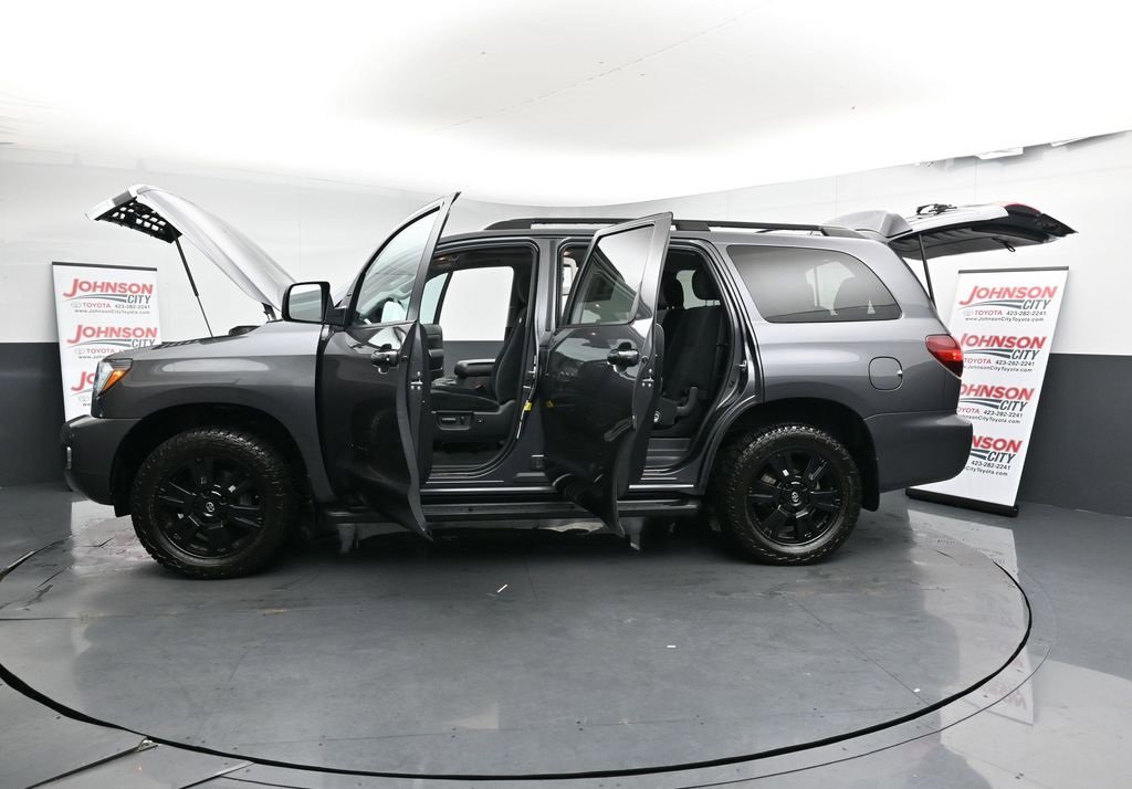 Used 2022 Toyota Sequoia TRD Sport image 46