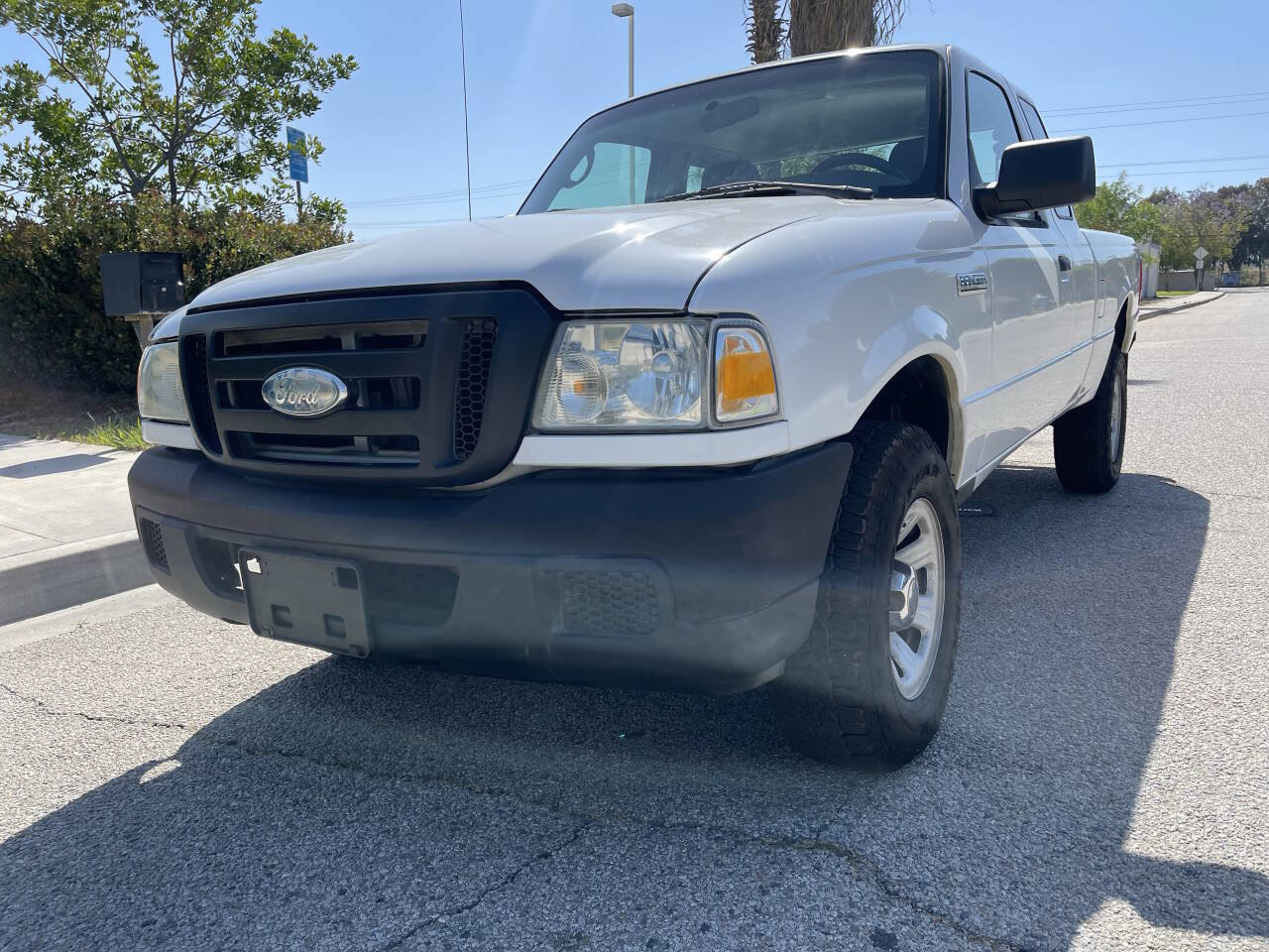 Used 2006 Ford Ranger XL AWD/4WD image 2