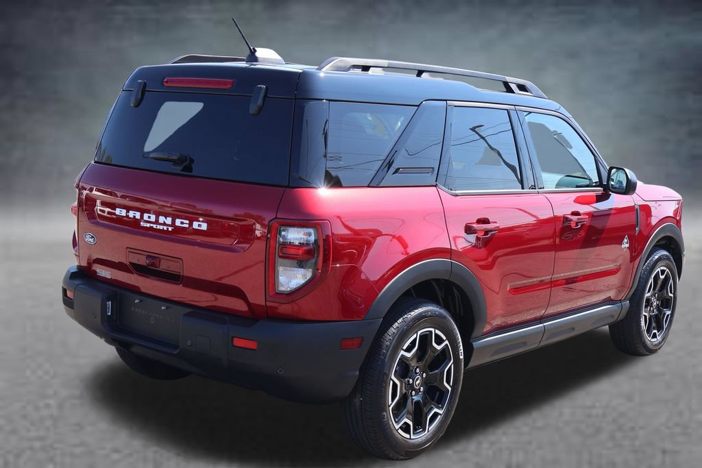 Used 2026 Ford Bronco Sport Outer Banks w/ Interior Protection Package AWD/4WD image 3
