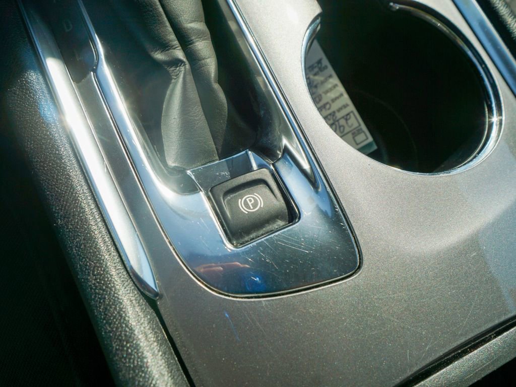 Used 2023 Chevrolet Malibu LT image 27