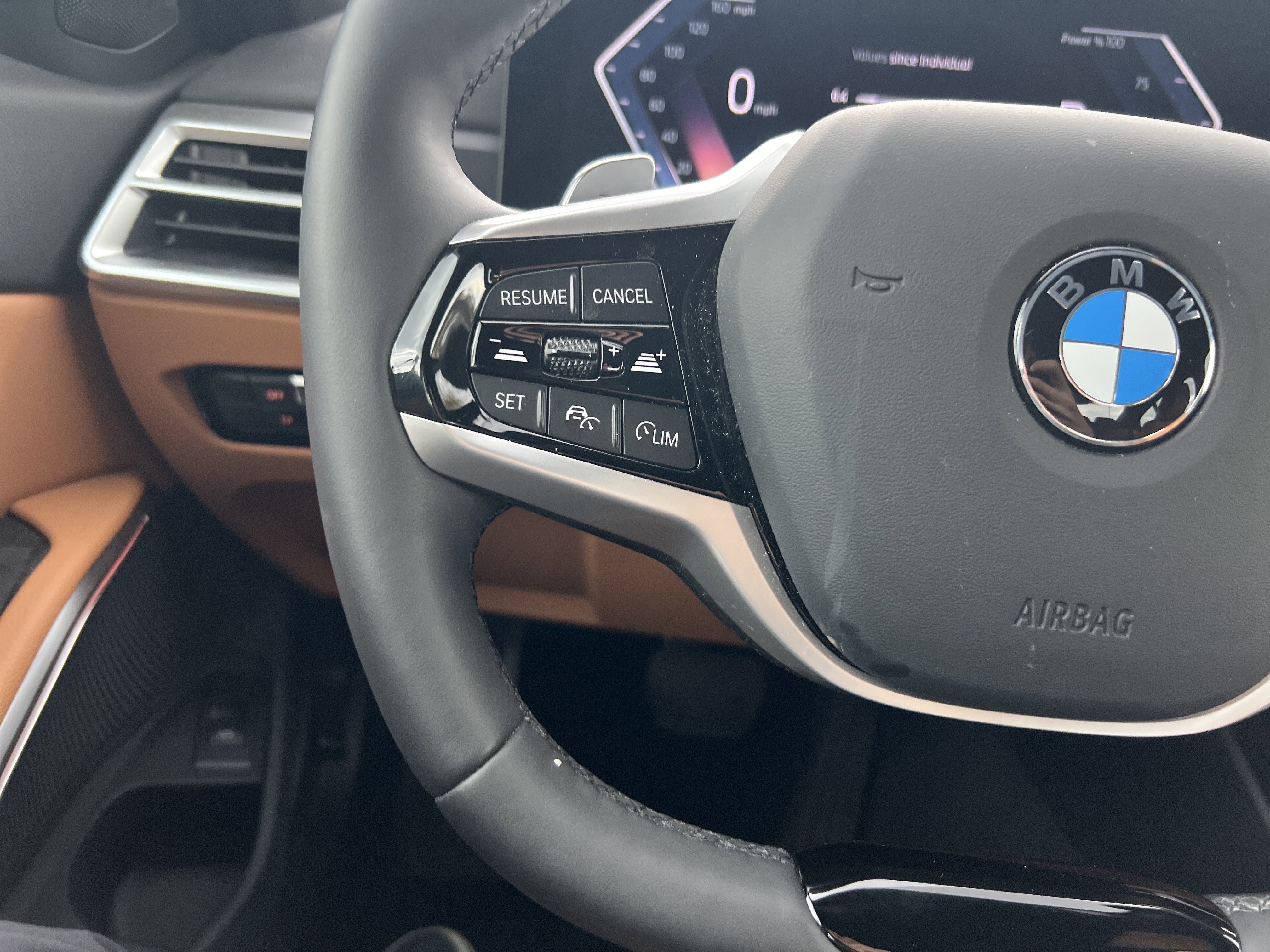 Certified 2025 BMW 330i Sedan image 19