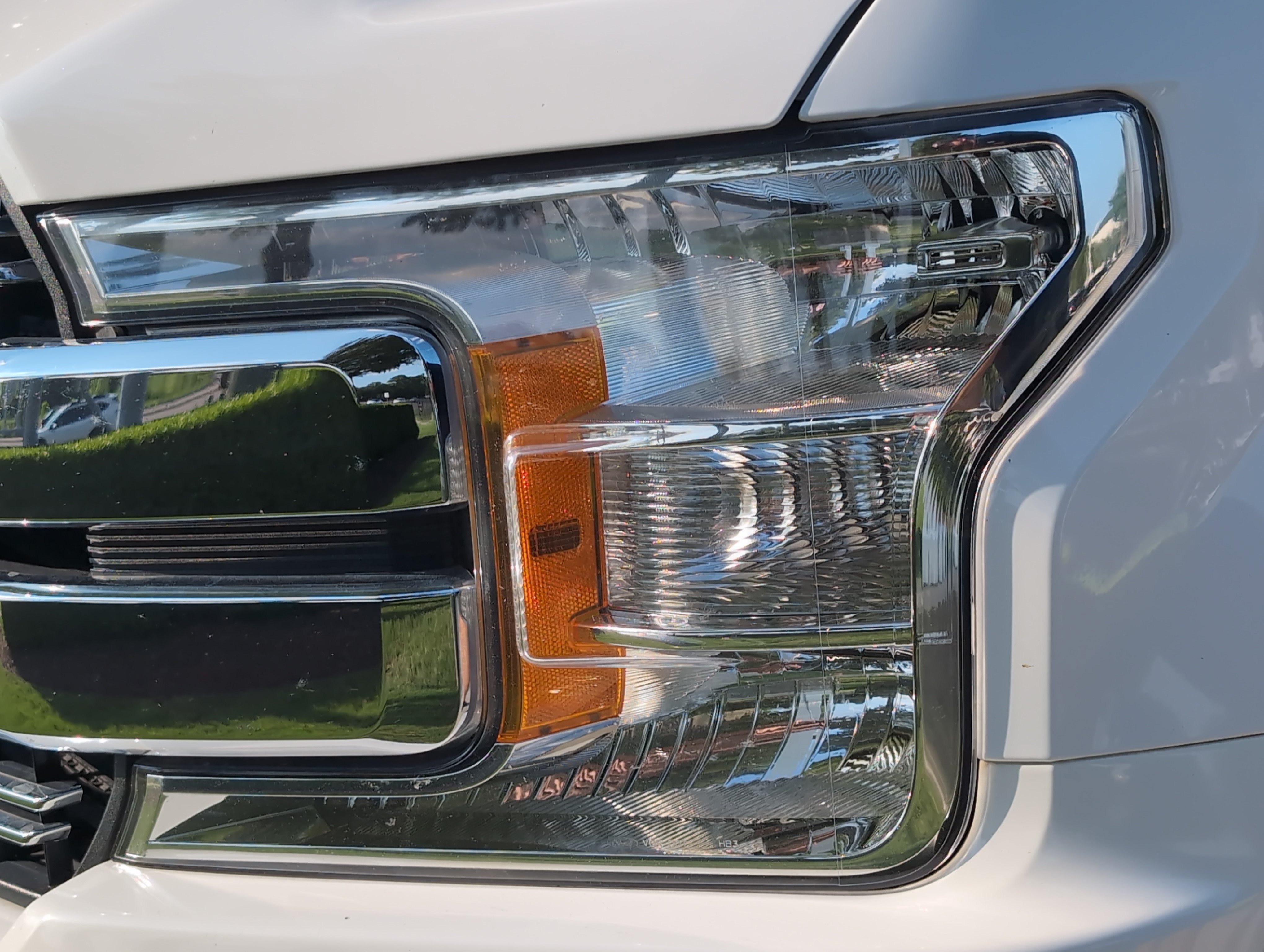 Used 2020 Ford F150 Lariat RWD image 6