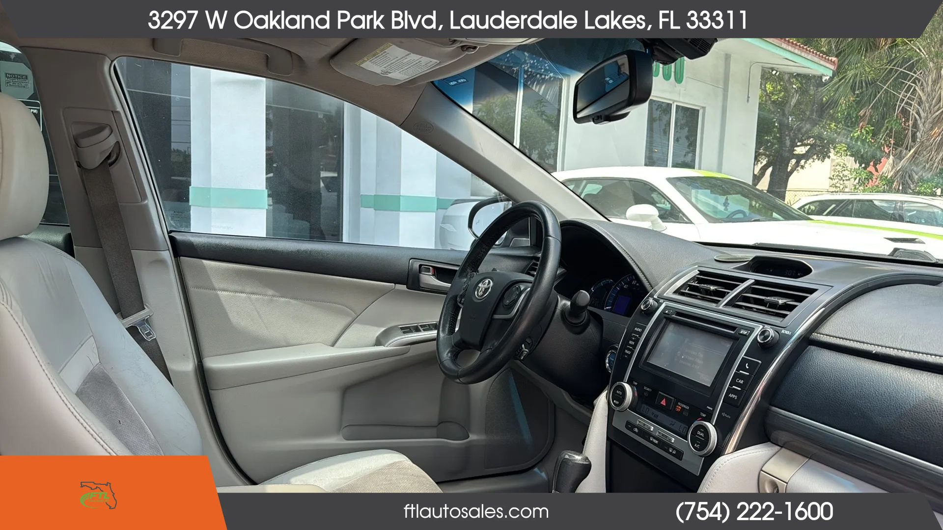 Used 2013 Toyota Camry XLE w/ Leather Pkg FWD image 37