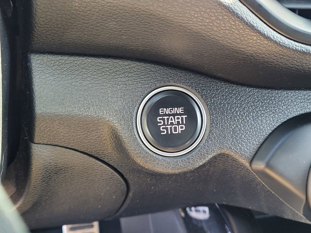 Used 2021 Kia Forte GT image 17