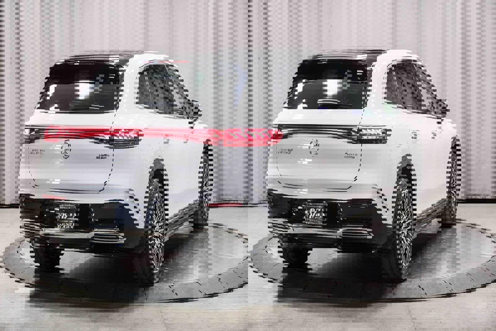 Certified 2023 Mercedes-Benz EQS 580 4MATIC SUV image 4