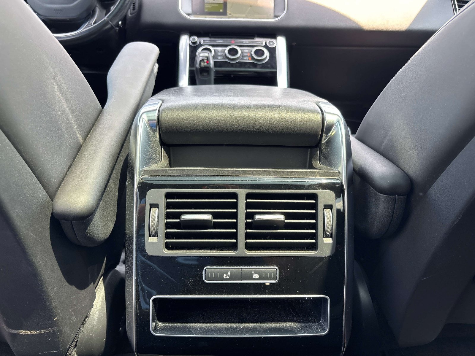 Used 2017 Land Rover Range Rover Sport HSE AWD/4WD image 13