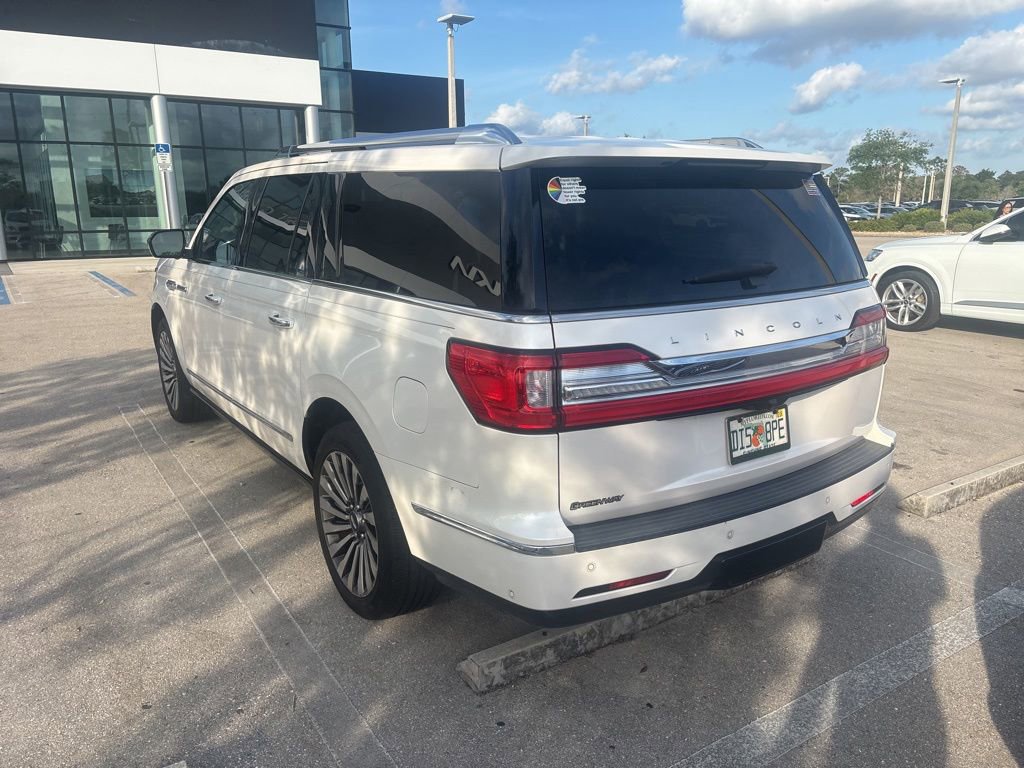 Used 2019 Lincoln Navigator L Reserve AWD/4WD image 4