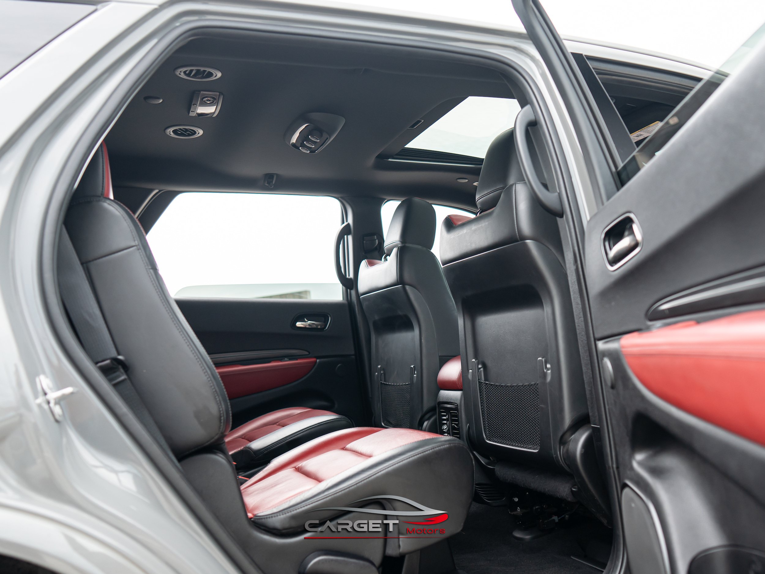 Used 2021 Dodge Durango R/T w/ Tow 'N Go Package AWD/4WD image 19