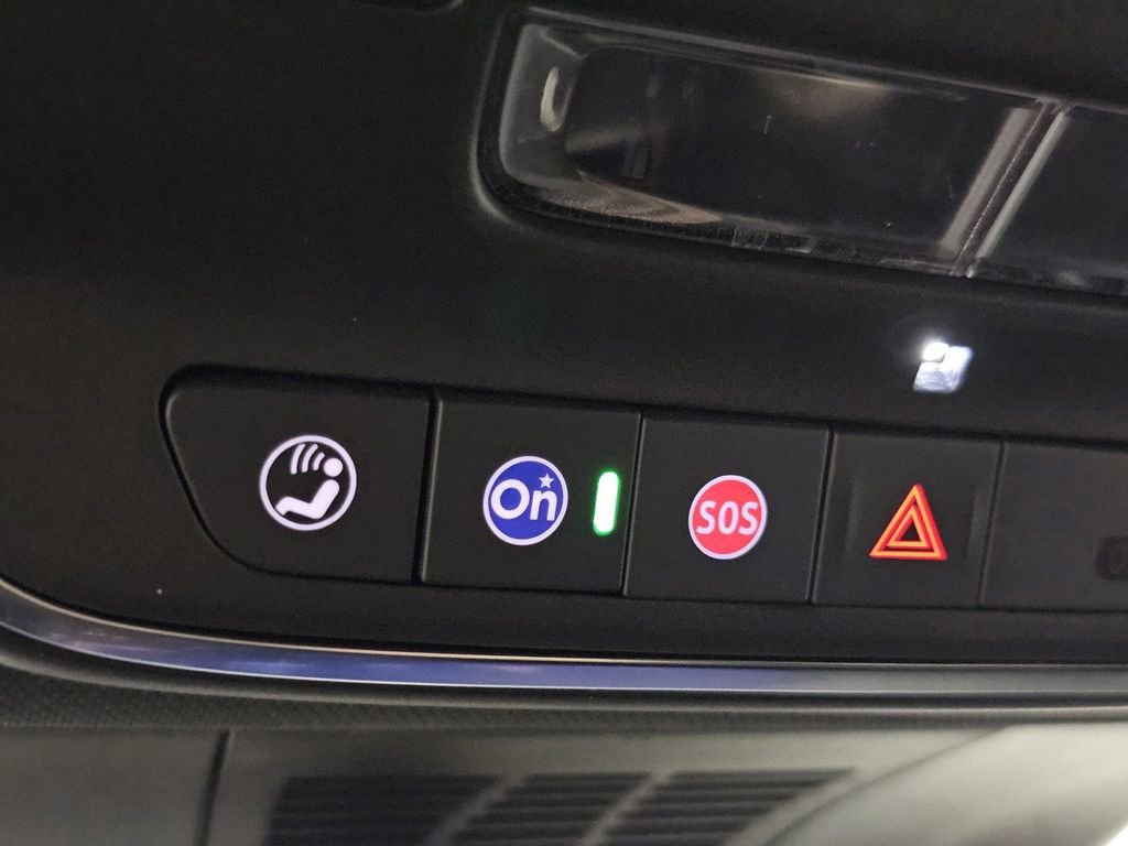 Used 2024 Chevrolet Blazer EV RS image 17