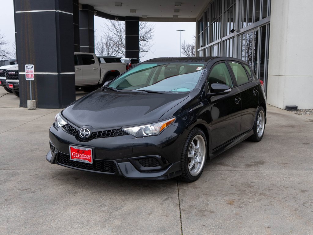 Used 2016 Scion iM Base image 3
