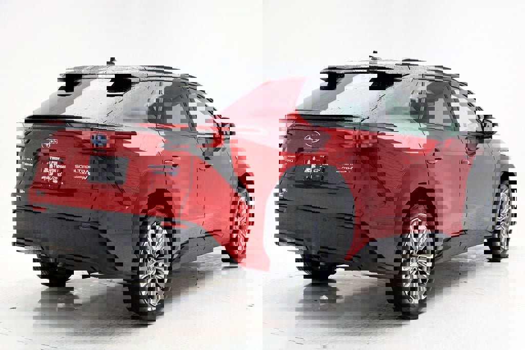 Used 2023 Subaru Solterra Touring image 9